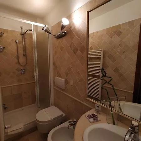 Charming Trastevere Sun Pensionat 4*